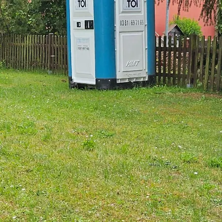 - Wohnmobilstellplatz In Der Mecklenburgischen Seenplatte Strom & Wasser Vor Ort Campingplatz